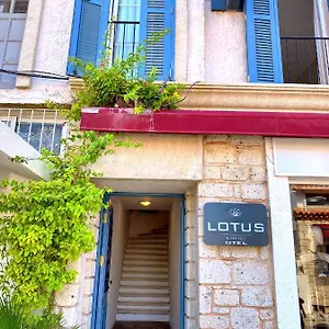 Lotus Köyiçi Otel