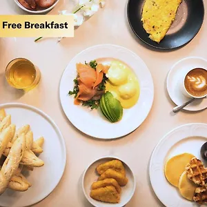 ***** Hotel Sofitel Broadbeach Australia