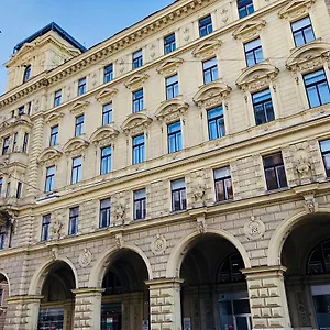 Kh Universitaet Daire