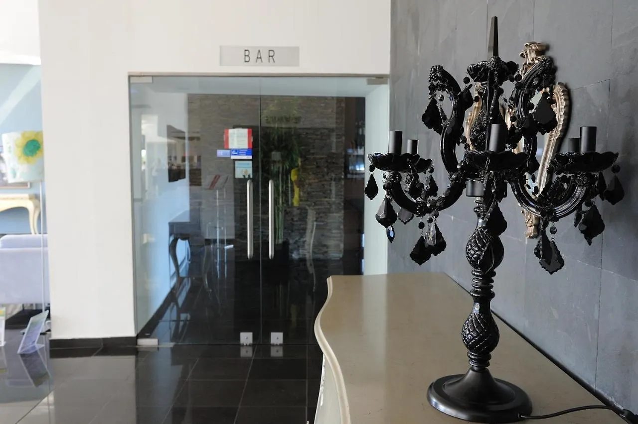 Oceano Atlantico Apartamentos Turisticos Портиман Португалия